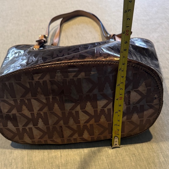 Michael Kors Shiny Black and Tan Tote - Picture 11 of 12